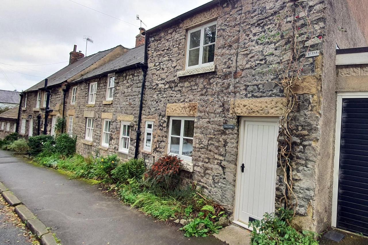 Hope Cottage, Great Longstone Exterior photo